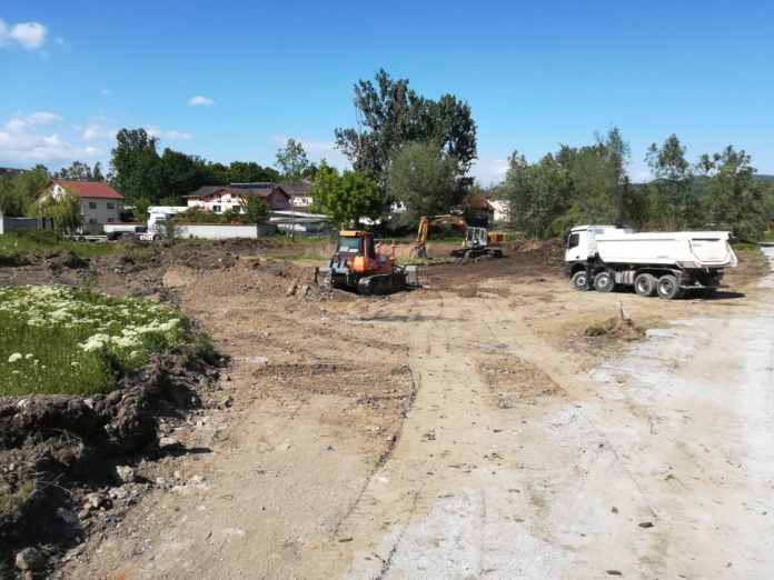 valcea, bani, locuinte