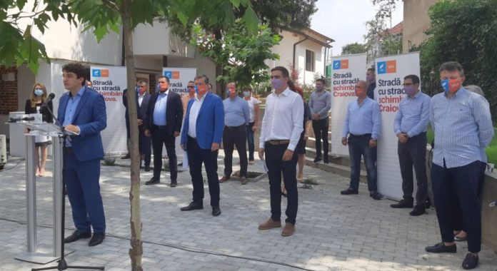 prisnerl paunoca paunica