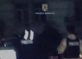 Dolj: Reținut de polițisti, dupa ce a inselat un curier