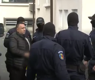 Bercea Mondial și alți nouă, arestați pentru șantaj și împrumuturi cu dobândă mare