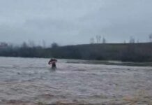 Bărbat salvat din râul Desnățui