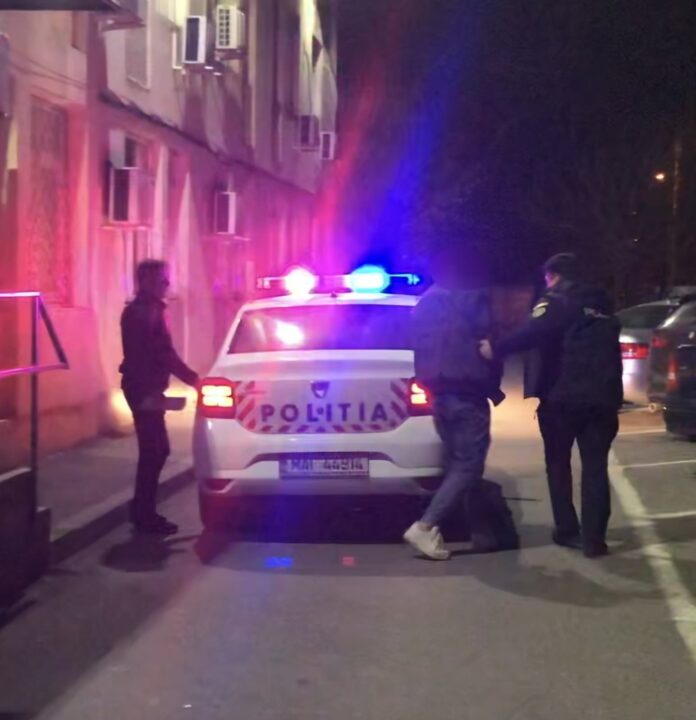 Reținut după ce și-a rănit prietenul