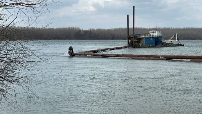 Caz grav în Dolj: balastieră fără autorizații, închisă!