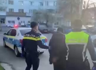 Agresiune într-un tramvai din Craiova: un bărbat de 53 de ani, reținut de polițiști