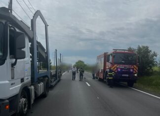 Accident rutier pe DN 56, la ieșirea din localitatea Hunia