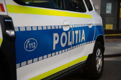 masina-politie-inquam-photos-cosmin-enache-415x277