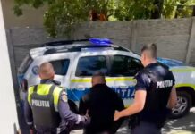 Bărbat din Daneți, reținut după ce ar fi agresat doi localnici în fața unui magazin