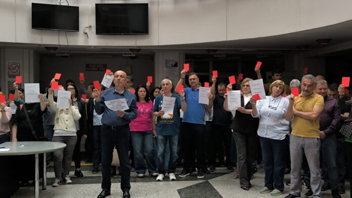 Încă o zi de proteste la ANAF Dolj