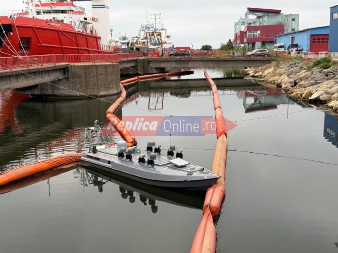 Dronă marină descoperită în Portul Constanța. Dispozitivul a explodat