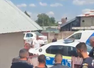 A bătut un bărbat și pe fiul acestuia de 16 ani. Suspect reținut de polițiști