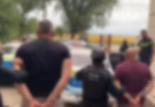 Cinci bărbați din Rast, reținuți după o bătaie izbucnită în fața căminului cultural