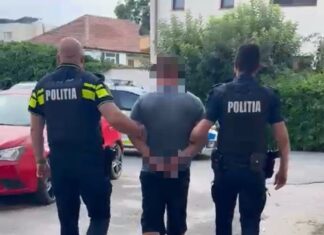 Beat și fără permis, un craiovean a fost reținut după ce a fost prins la volan Beat și fără permis, un craiovean a fost reținut după ce a fost prins la volan