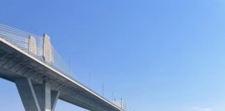 Dunărea, la un nivel hidrologic deosebit de scăzut. Debitul de la Baziaș rămâne mult sub media lunii august Dunărea, la un nivel hidrologic deosebit de scăzut. Debitul de la Baziaș rămâne mult sub media lunii august
