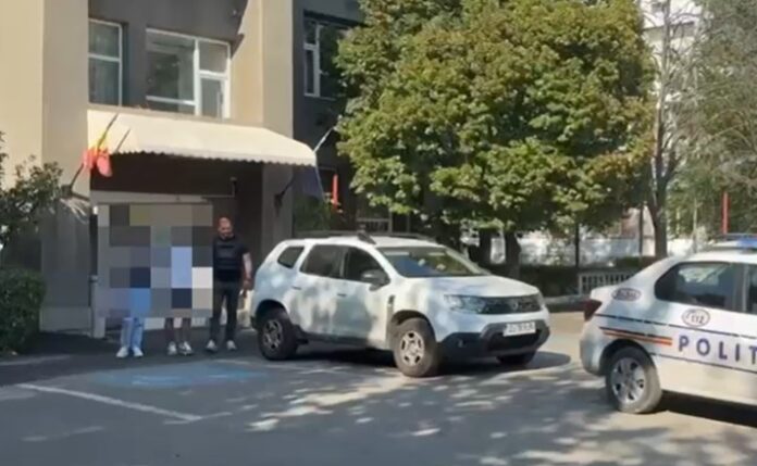 pol Tânăr de 28 de ani, reținut după ce ar fi agresat un bărbat pe o stradă din Craiova