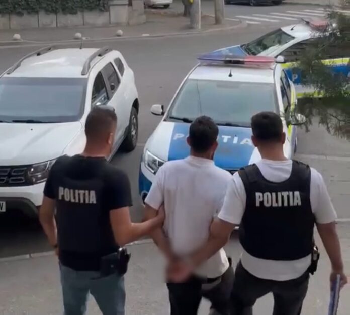 Bărbat din Craiova, reținut după ce și-ar fi agresat soția