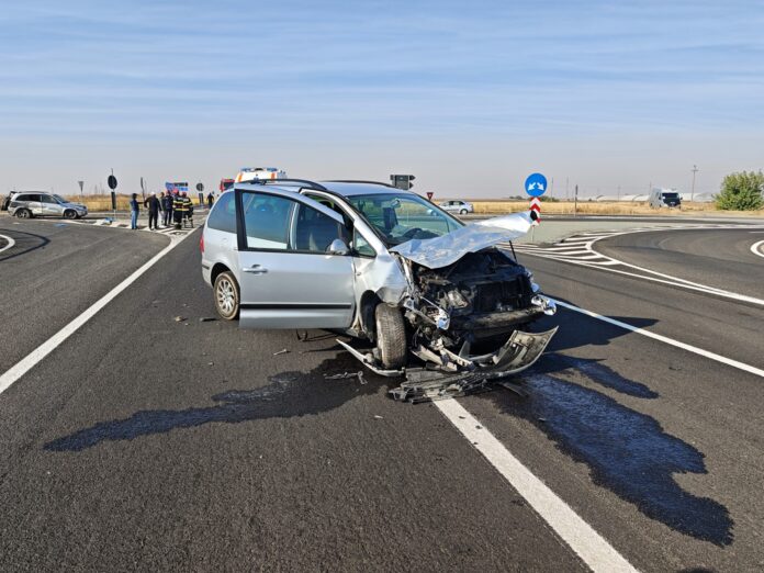 Accident rutier pe E79, în Moțăței. Un copil și un adult, transportați la spital