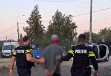 A furat 2.600 de litri de motorină din rezervoarele unor autocamioane. Bărbat din Vâlcea, reținut de polițiștii doljeni